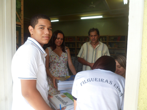 entrega-de-livros-2