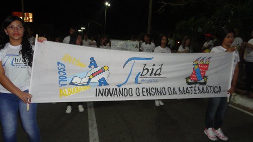 desfile civico 5