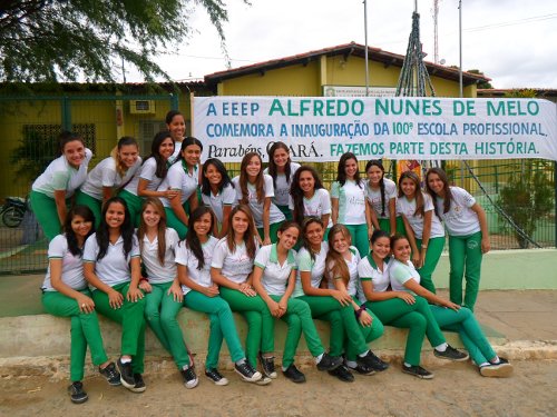 comemoracao 100 eeep 3 enfermagem