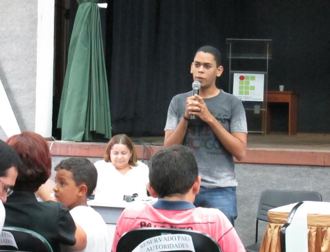 Professor de Química do Liceu de Iguatu relatando a sua experiência.