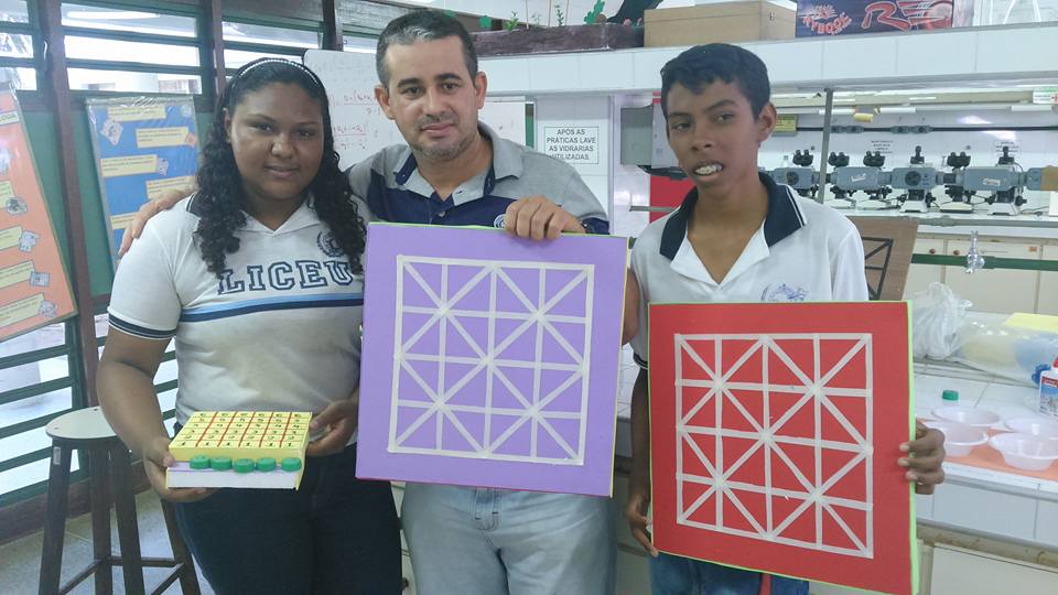 Construção de jogos Matemáticos no Liceu de Iguatu. - Coordenadoria  Regional de Desenvolvimento da Educação